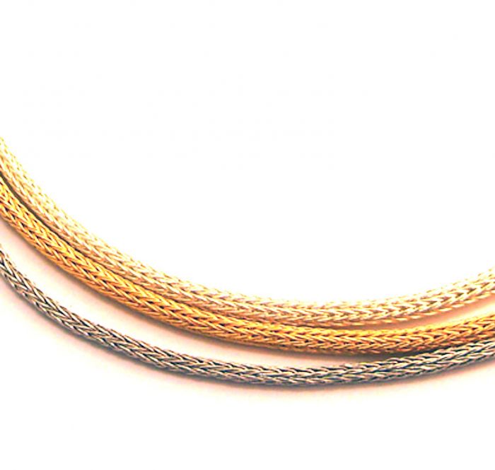 2,5 mm dünne Strickketten in Silber, Gold und Platin